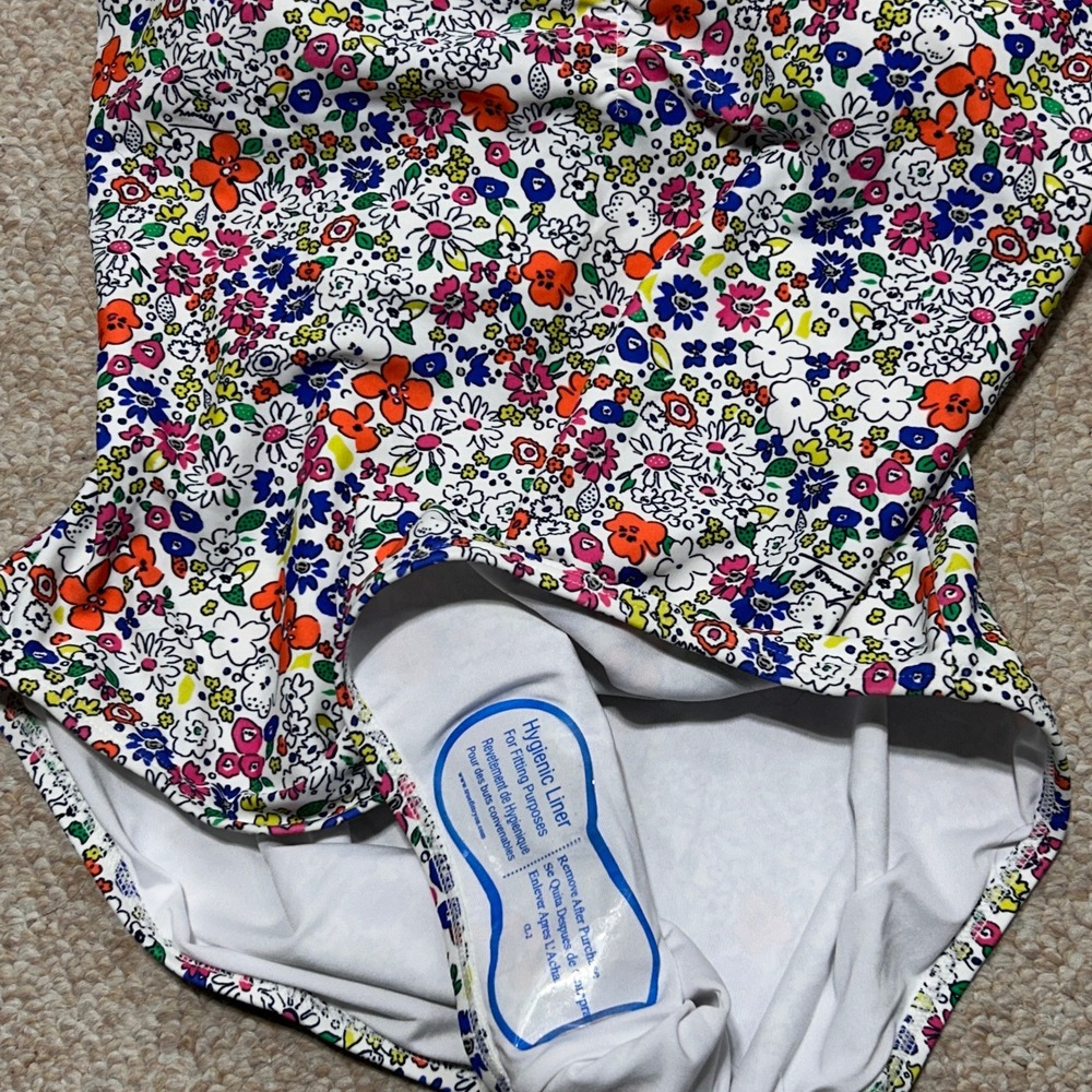 Tommy Hilfiger Women's Penelope Floral One Piece Belted SwimSuit NWT - Size 18 - Picture 5 of 8
